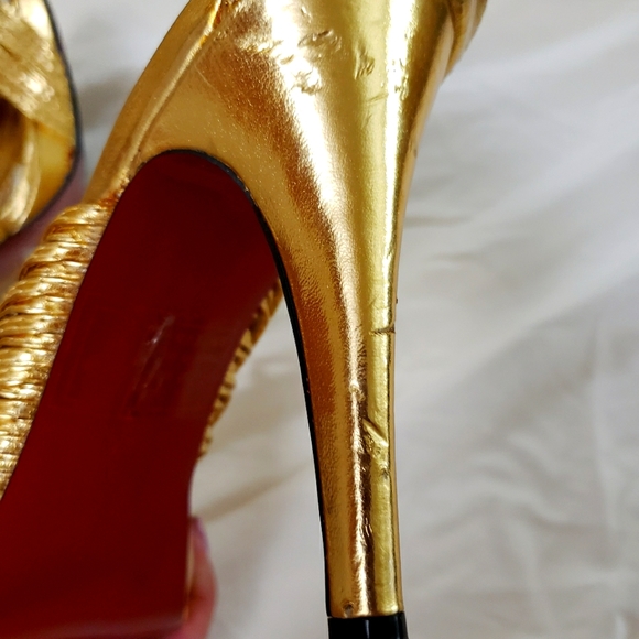 Apple Bottoms size 9 3 rings of multiple gold strapping - Picture 5 of 6